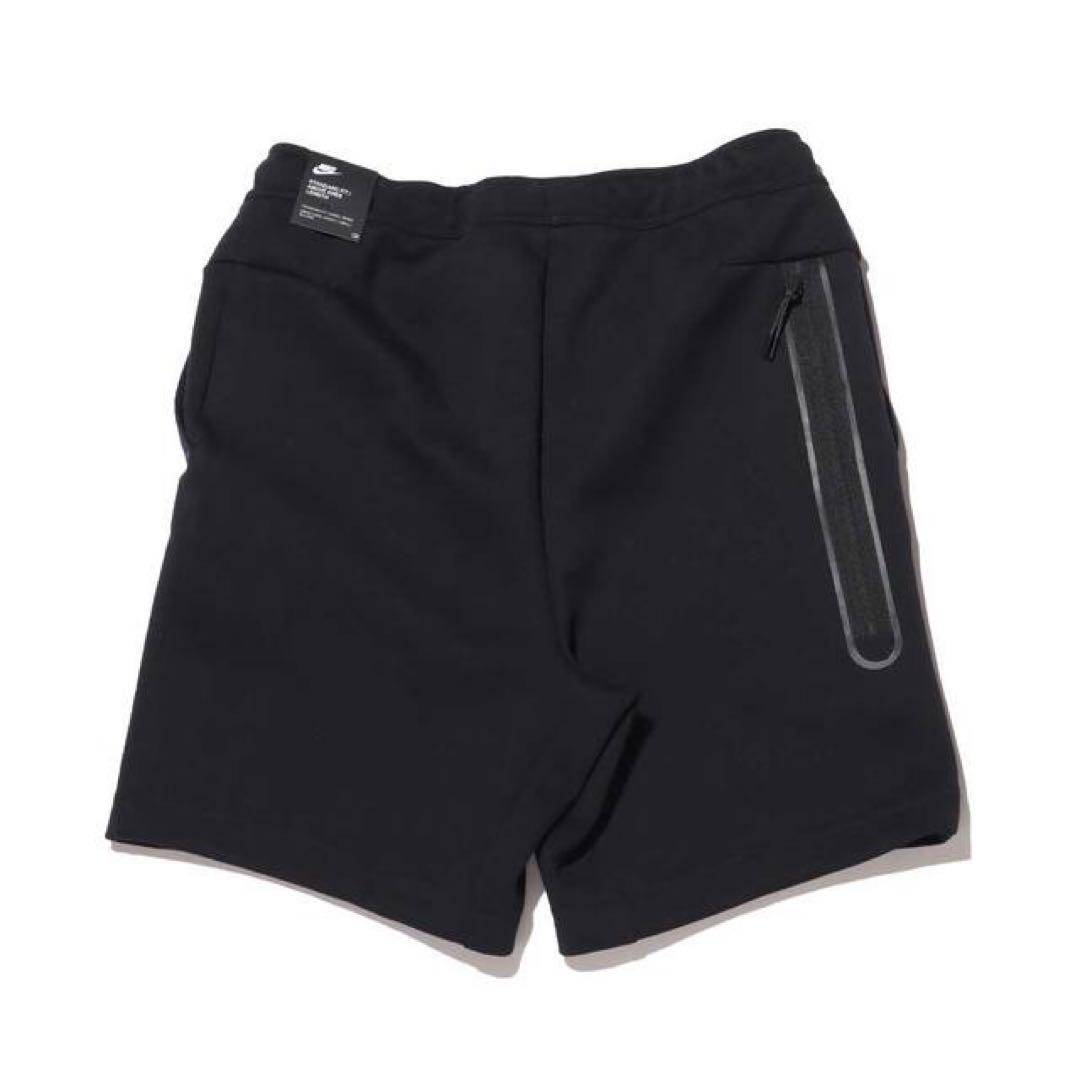 ス*ベ様 新品未使用　NIKE ナイキ　テックフリース　ハーフパンツ　ハーフショ NIKE ナイキ ハーフパンツ 刺繍ロゴ ブラック Lレディース 古着