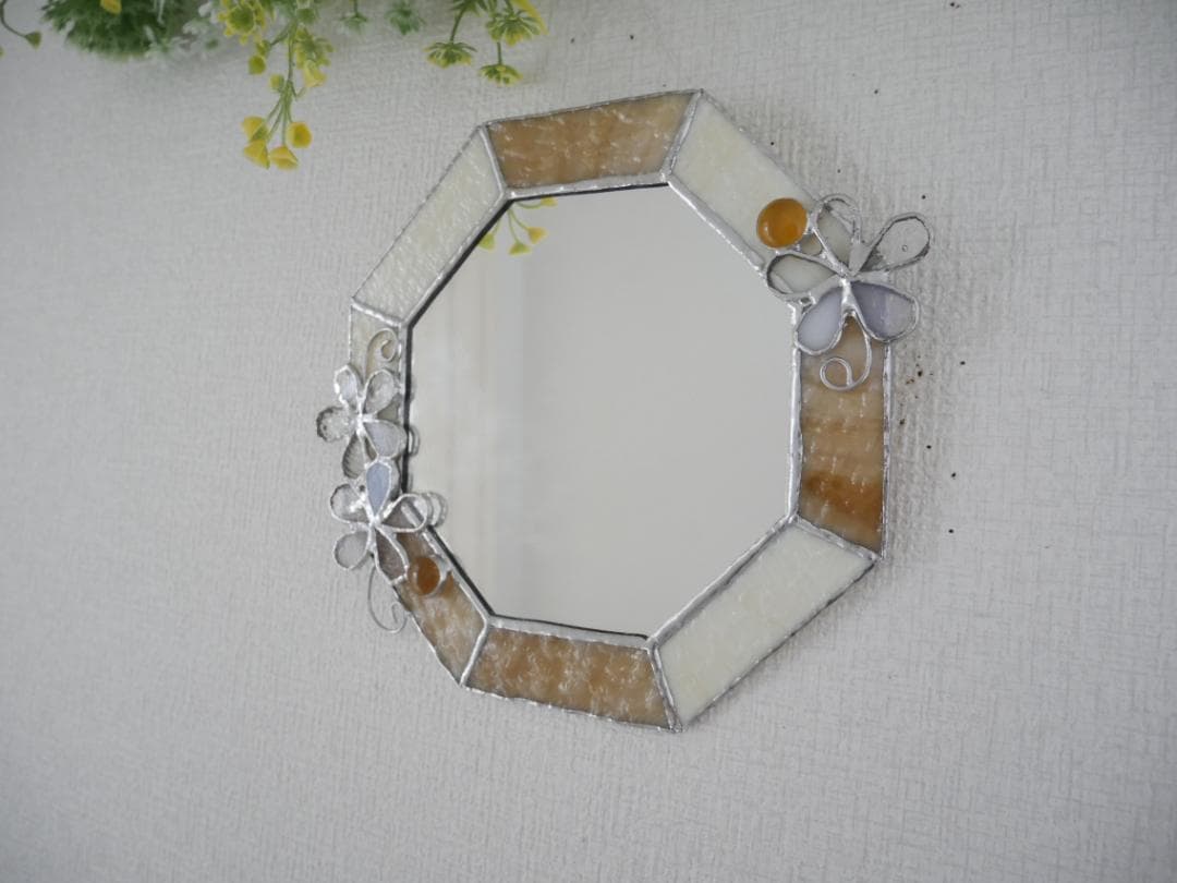 ベージュ×ホワイトの八角形鏡 size20