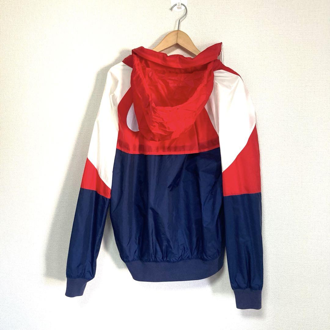 美品】NIKE フード付きナイロンジャケット - メルカリ 美品】NIKE フード付きナイロンジャケット - メルカリ
