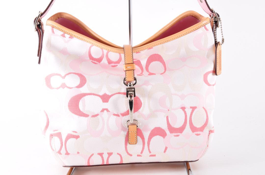未使用 COACH コーチ 7028 シグネチャー ワンショルダーバッグ