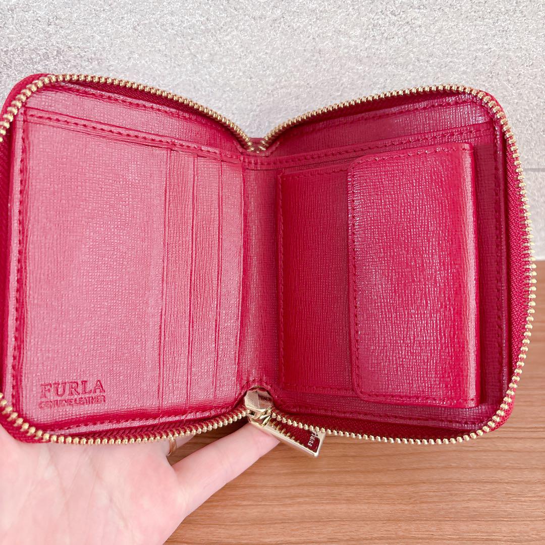 FURLA 赤 二つ折り財布 - メルカリ
