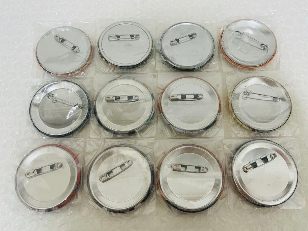 ツキプロ 八重樫剣介 缶バッジ 12個 - メルカリ