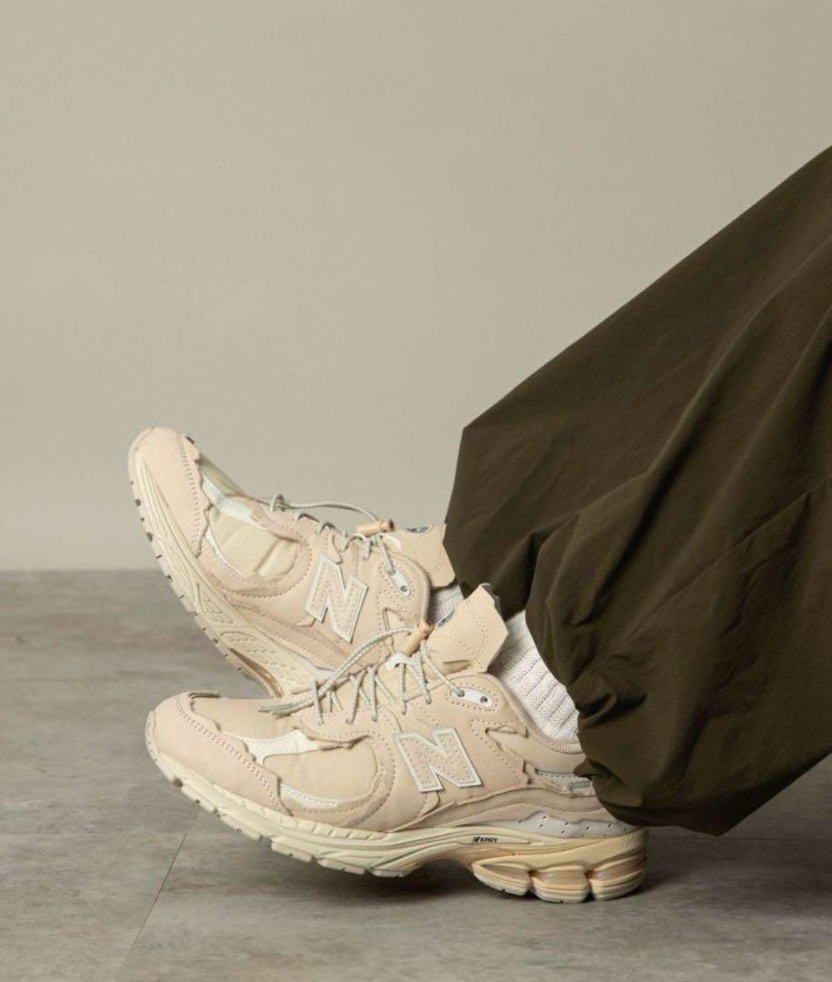 New Balance M2002RDQ サンドベージュ