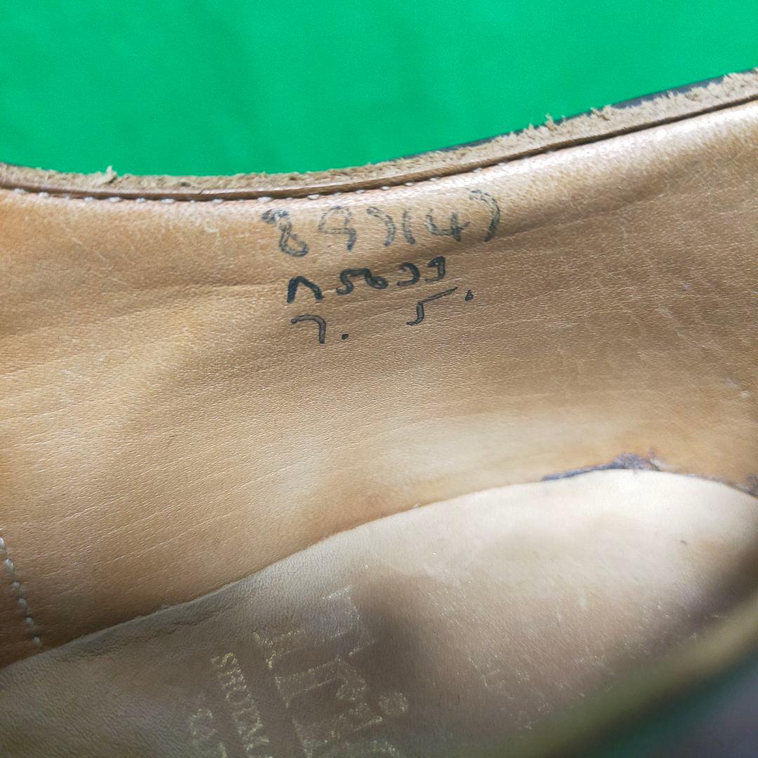 トリッカーズ バートン ウイングチップ フルブローグ オイルドレザー 茶色 トリッカーズ 5ｃｍ