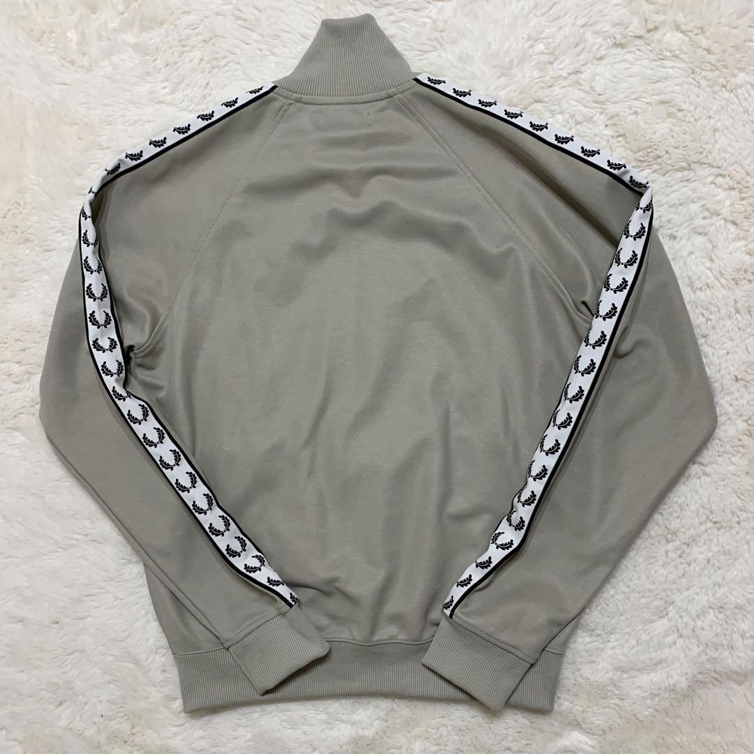 FRED PERRY taped トラックジャケット　ポルトガル製　M