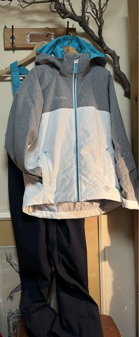 美品♡ DESCENTE デサント キッズ　160 スキーウェア　スノー上下