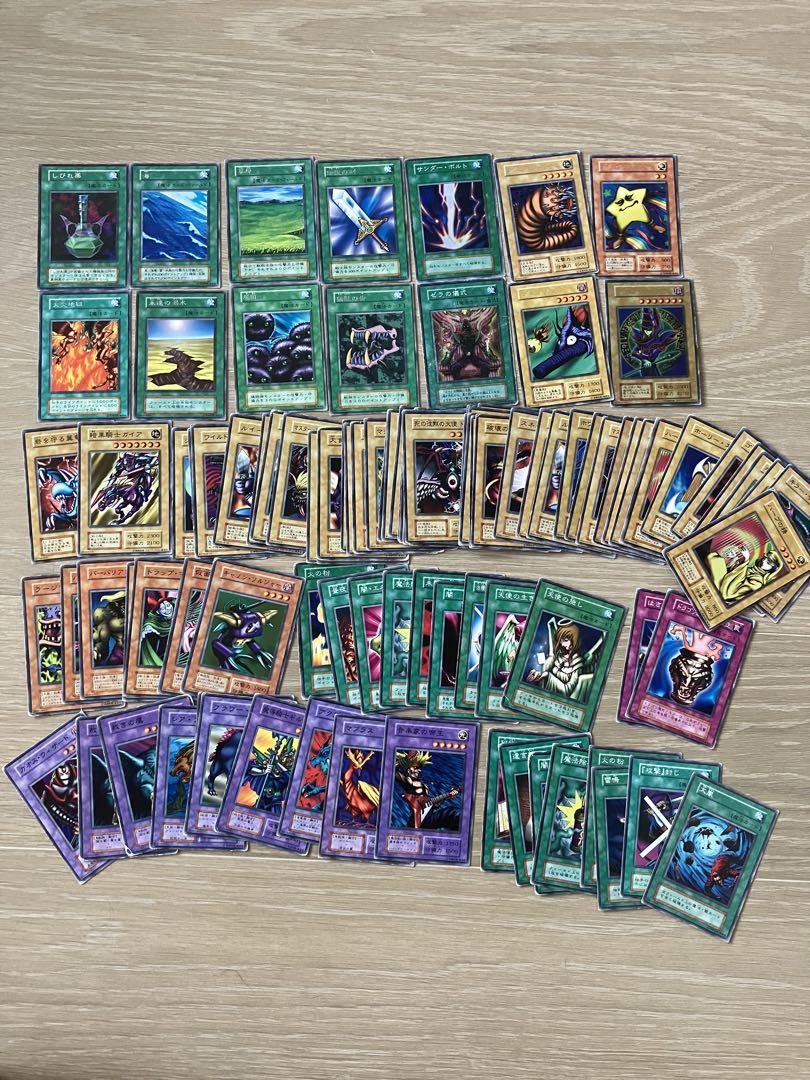 遊戯王カード　初期　主に2期、3期　まとめ売り 遊戯王 カード 初期 2期 3期以降 10-20年くらい前 まとめ売り