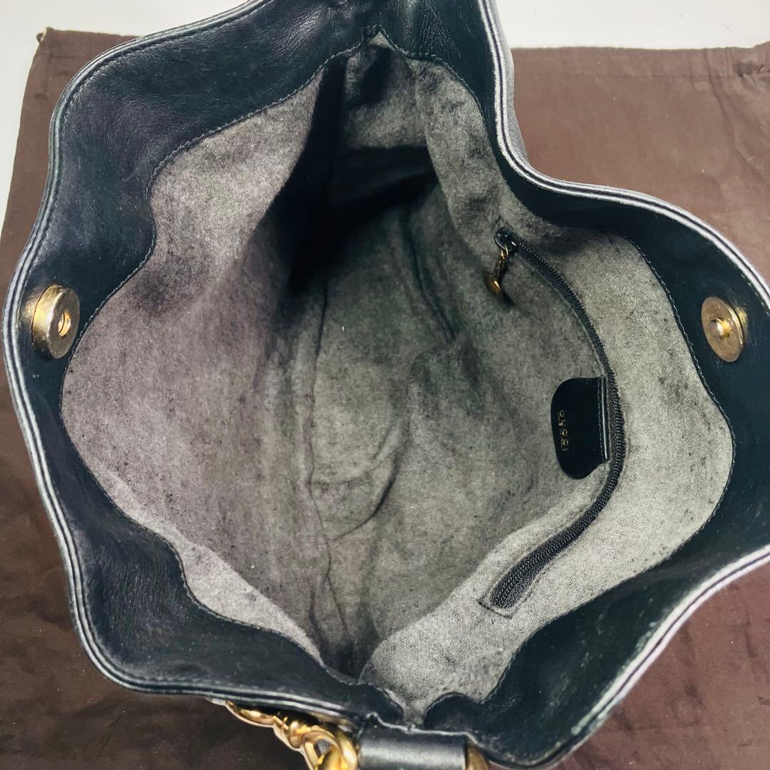 美品gucci グッチバンブートートバッグ　ハンドバッグブラックレザー小ぶり