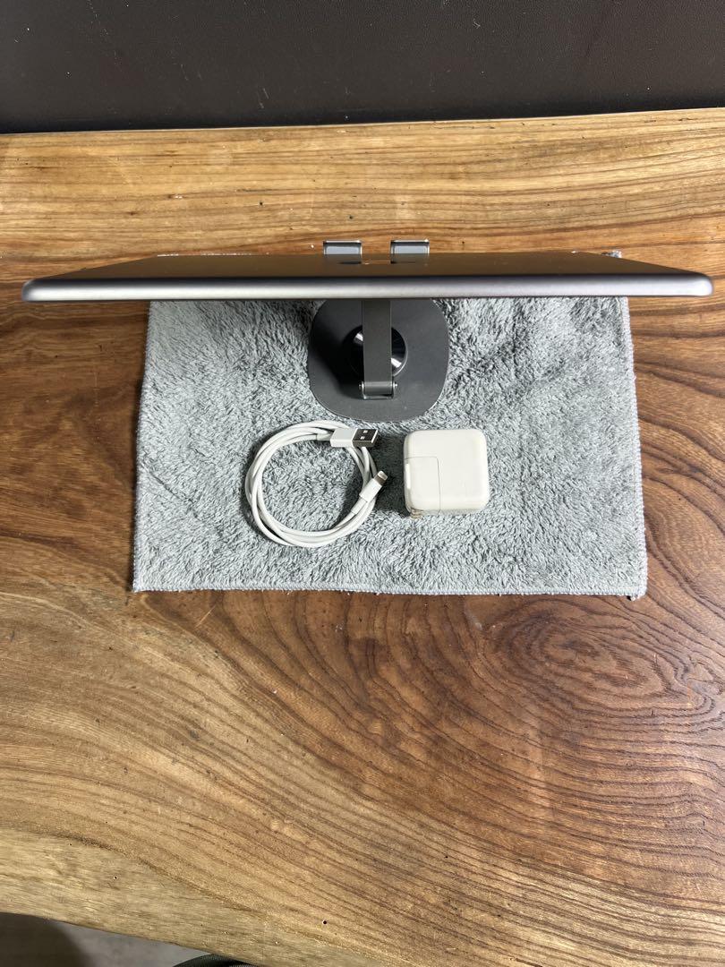[超美品]Apple iPad 第5世代 /32GB電池健康100%/HW225