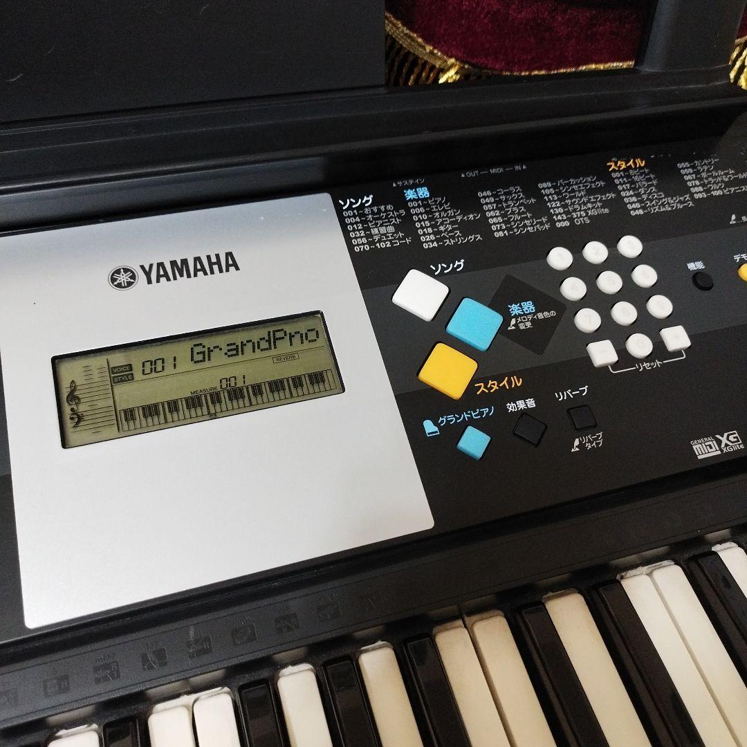 電子ピアノ　YAMAHA　PSR-E223