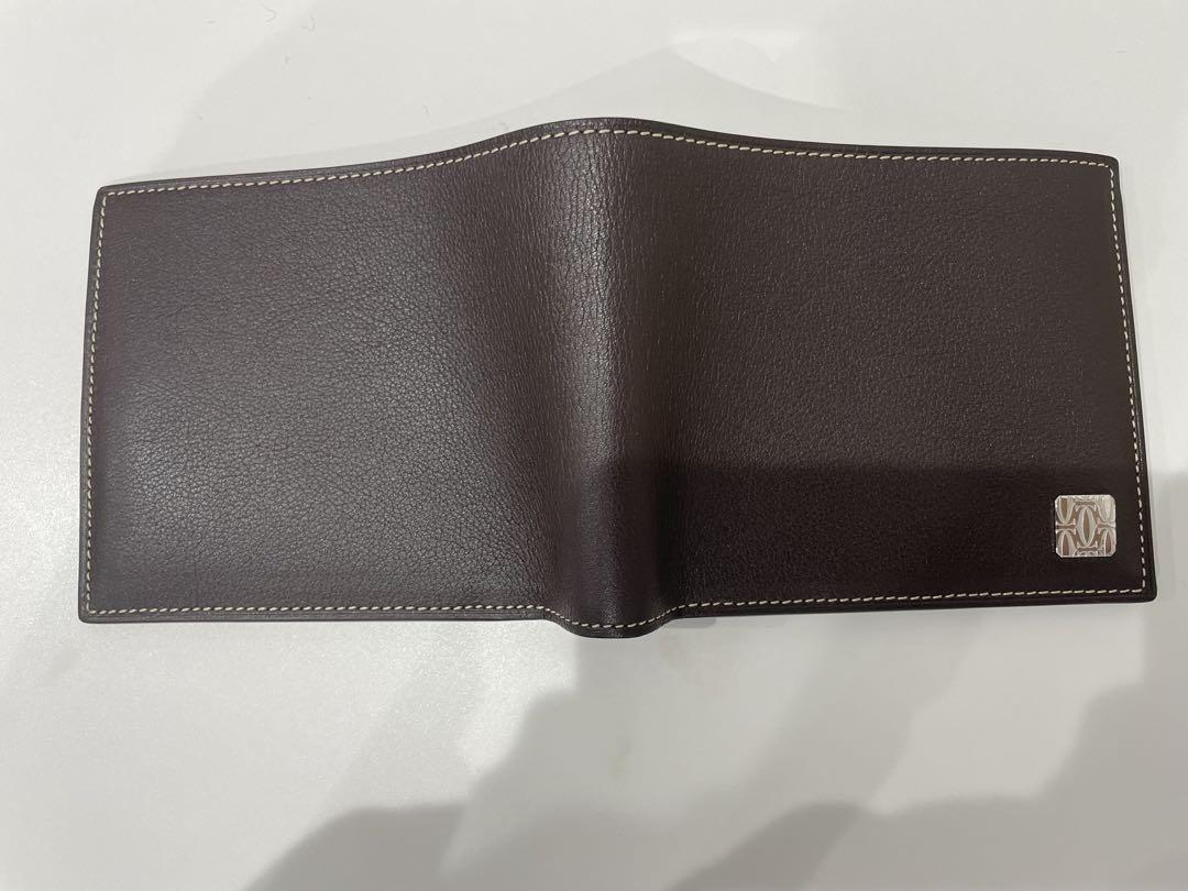 未使用品　カルティエ レザー 二つ折り札入れダークブラウン L174119 未使用品 カルティエ レザー 二つ折り札入れダークブラウン L174119