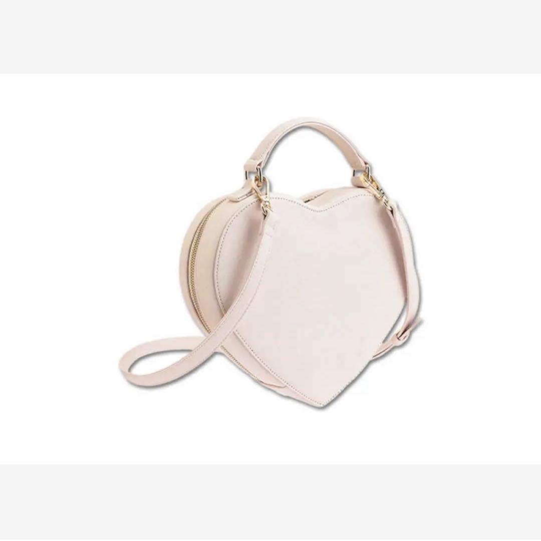 ハートダイカット2 2WAYショルダー MARY QUANT アイボリー