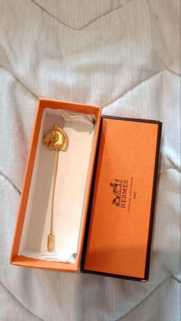 【上品な馬がアクセントに◎】エルメス★ブローチ ゴールド HERMES - エルメス HERMES シュバル 馬 アクセサリー