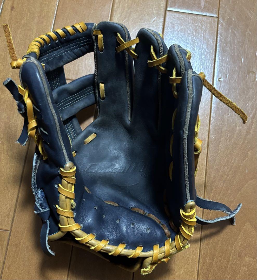 ミズノ　グローバルエリート　硬式内野用