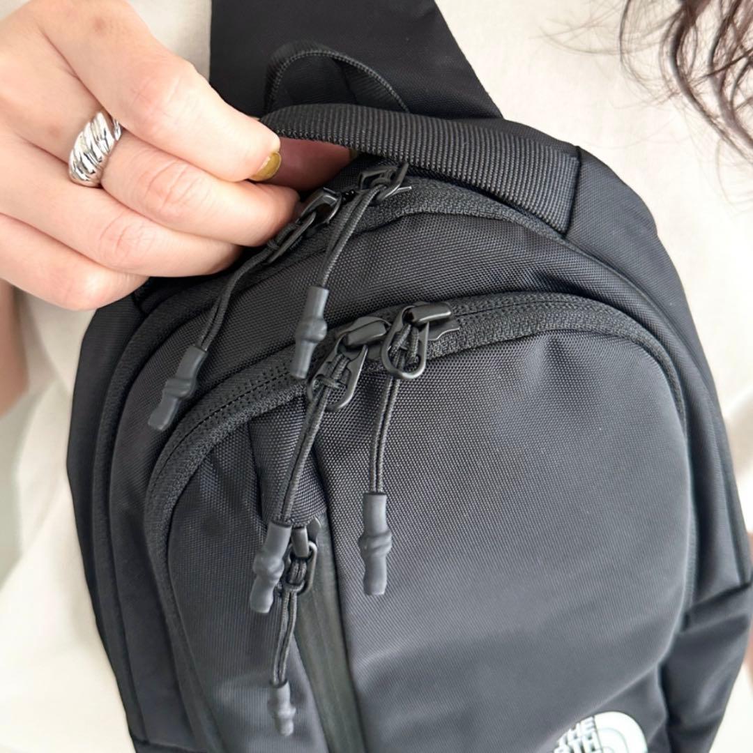 スポーツワンウェイ ショルダーバッグ＊ブラック　黒＊韓国限定＊ノースフェイス