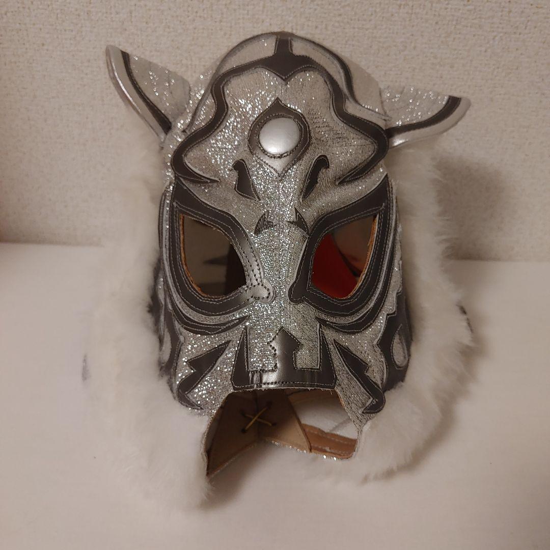 タイガーマスク　シルバー
