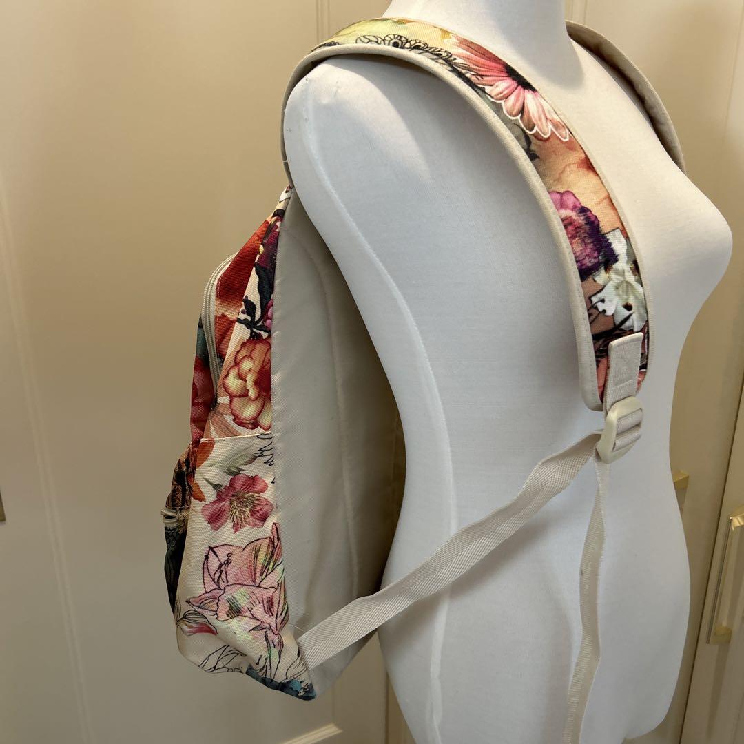アディダス　adidas 限定花柄リュック　レア