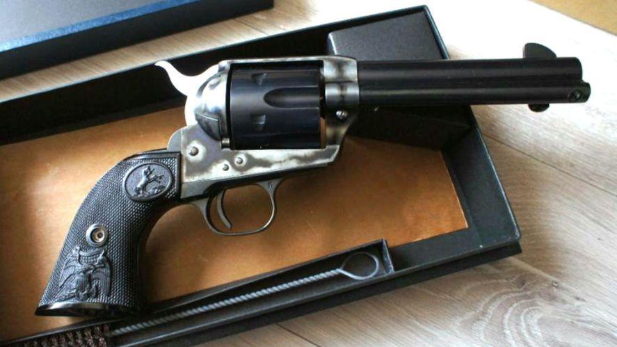 RAMPANT Colt Single Action .45 2nd Gene.