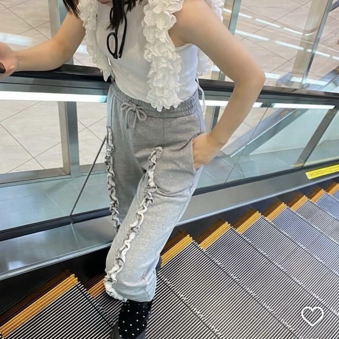 bibiy juliet relax pantsスウェットパンツ グレー フリル