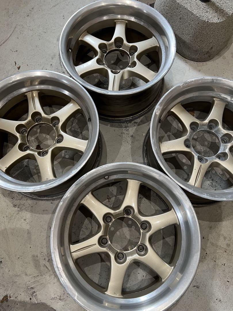 4本