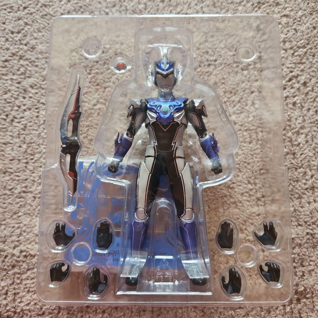 ULTRAMAN BLU AQUA フィギュア