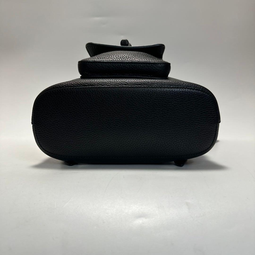 h69【美品】グッチ バンブー タッセル ブラック レザー 巾着 h69【美品】グッチ バンブー タッセル ブラック レザー 巾着