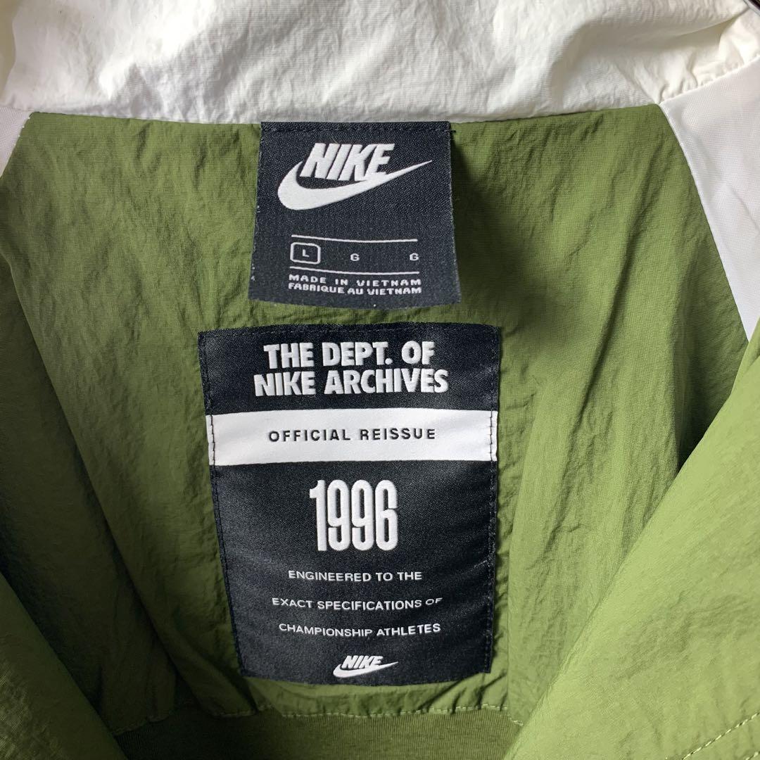 nike　ナイロンジャケット　L　1996復刻　グリーンブラック　solo刺繍 nike ナイロンジャケット L 1996復刻 グリーンブラック solo刺繍