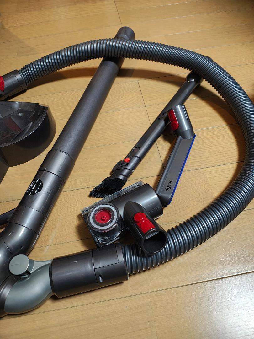 焼きおにぎり　ダイソン　キャニスター型　cy29　都内手渡し送料引きます ダイソン☆キャニスター掃除機☆V4 Digital☆CY29☆3