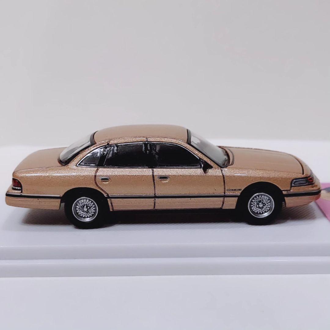 1/64 crownvictoria クラウンビクトリア　精密ミニカー