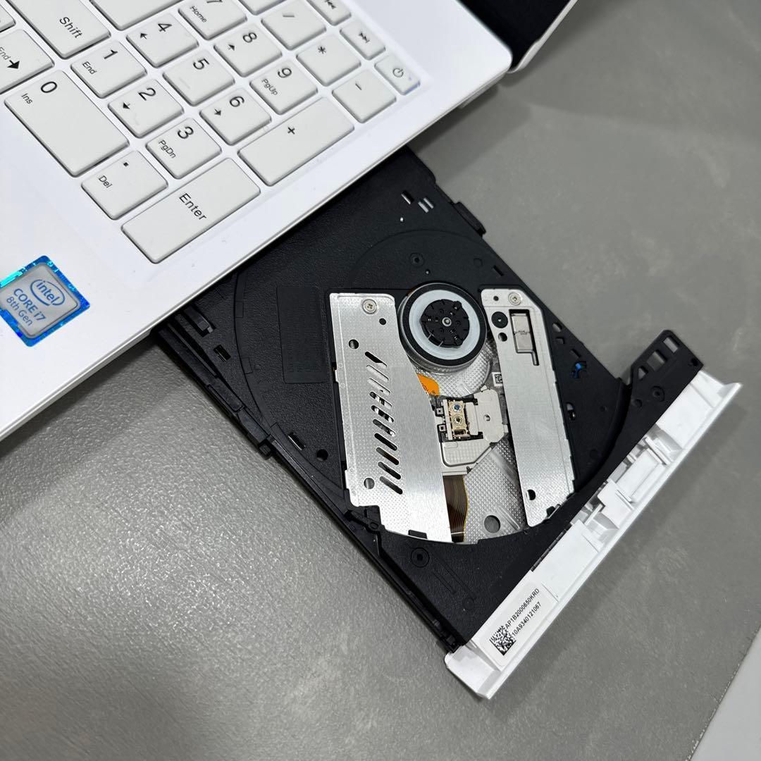 【高性能】NECプレミアムホワイト☘8世代i7☘NVMe256GB+1TB 【高性能】NECプレミアムホワイト☘8世代i7☘NVMe256GB+1TB