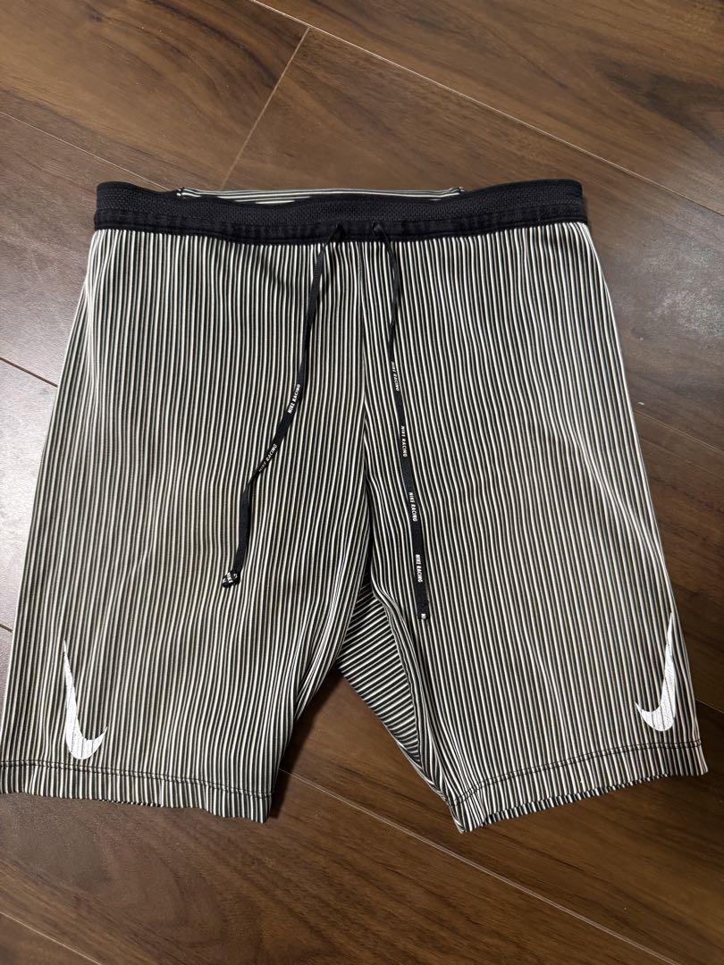 NIKE エアロスイフトランニングショーツ　aeroswift ナイキMサイズ