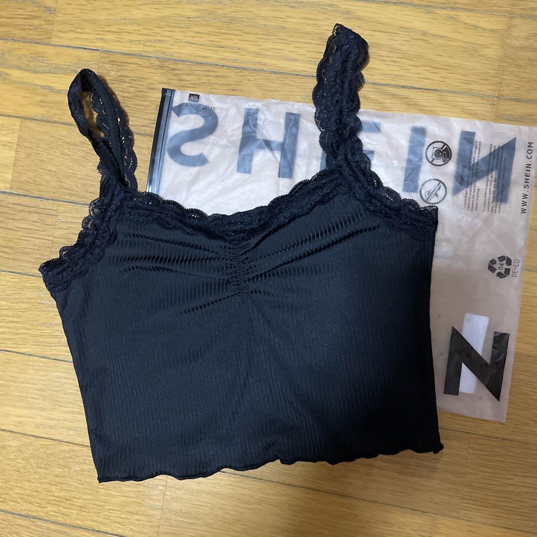 shein レースキャミソール