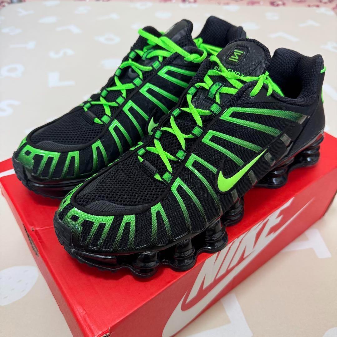 ナイキ ショックスTL ブラック グリーンストライク 28.528.5cm・NIKE