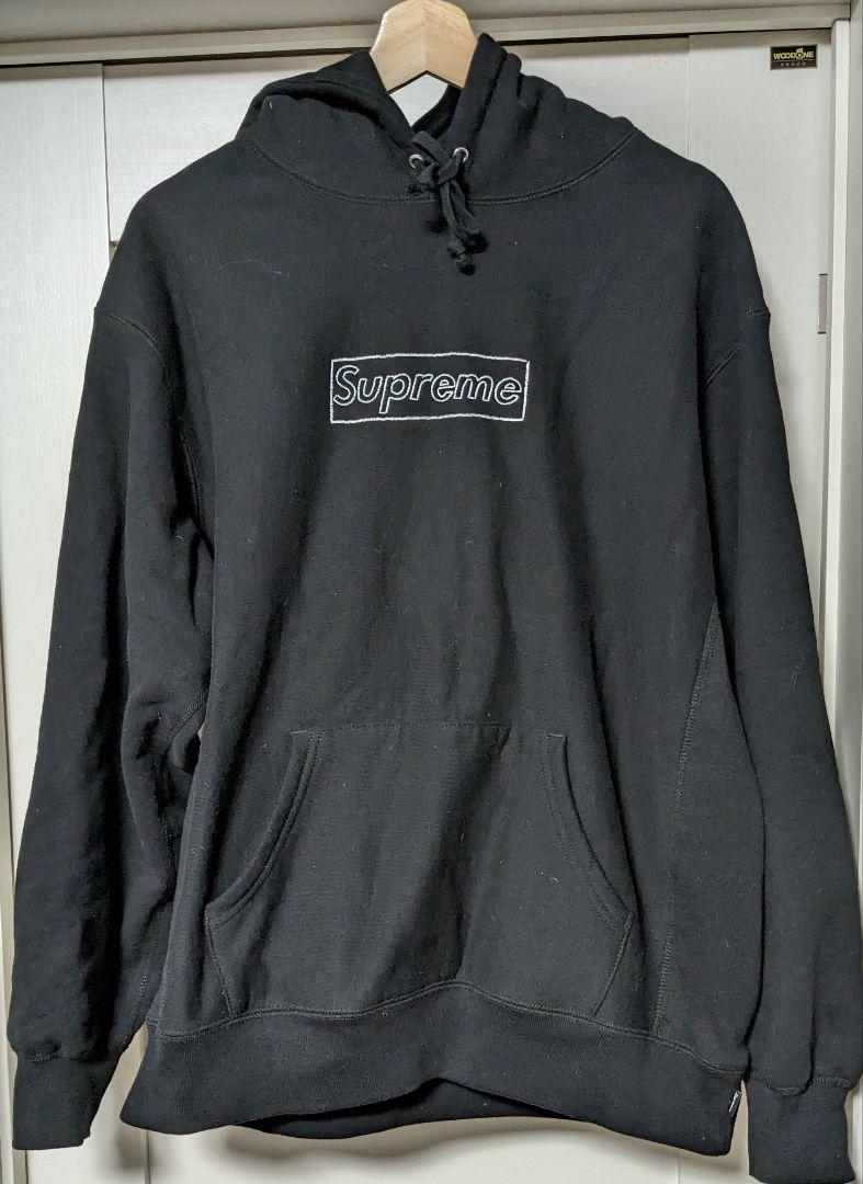 Supreme KAWS Chalk Logo フーディー
