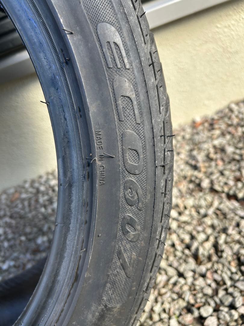 MAZZINI 215/45R17 タイヤ MAZZINI 215/45R17 タイヤ