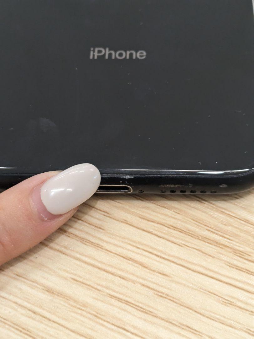 美品　カバー付き　iPhone XR 64G　アイフォン１０