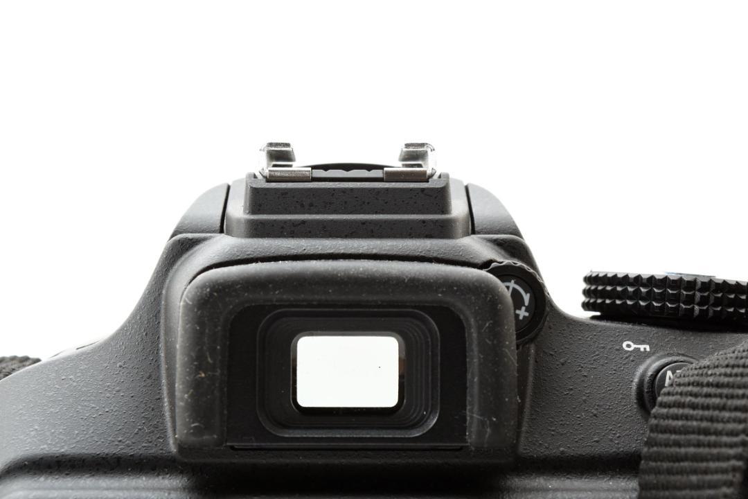 ★ショット数1,425枚・超美品★ ニコン D3400 ボディ #16717