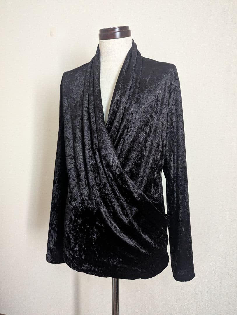 新品 saint laurent 23ss ラップオーバートップ サンローラン 新品 saint laurent 23ss ラップオーバートップ サンローラン