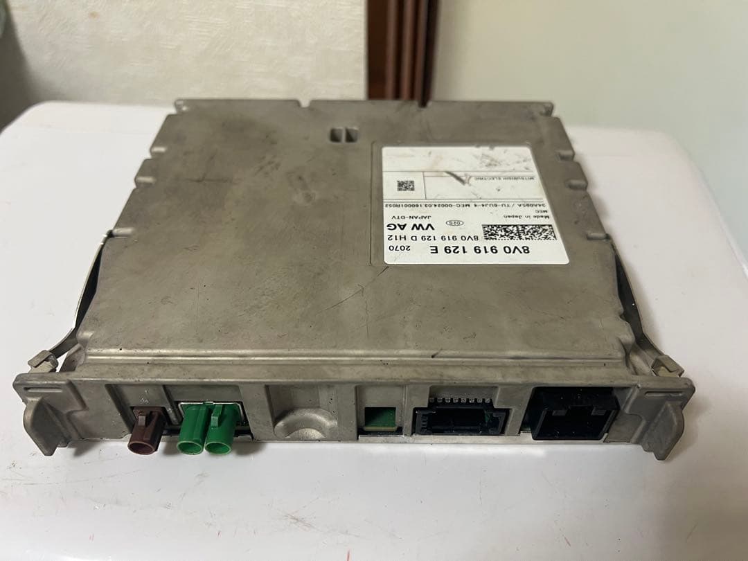 【激安セール！】 8v0 919 129 e オーディオチューナー三菱電機