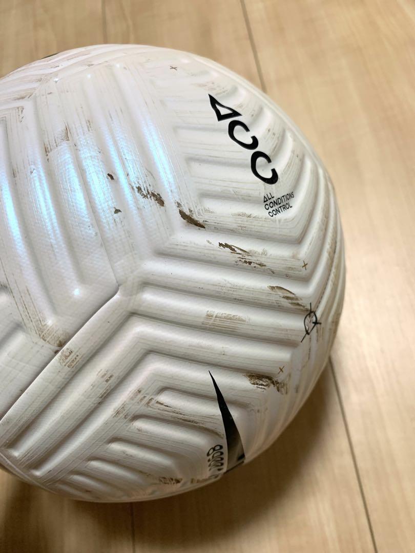 入手困難希少レア ナイキ NIKE サッカーボール 5号 フライト 初期モデル 最終価格 入手困難 ナイキ NIKE サッカーボール 5号 フライト