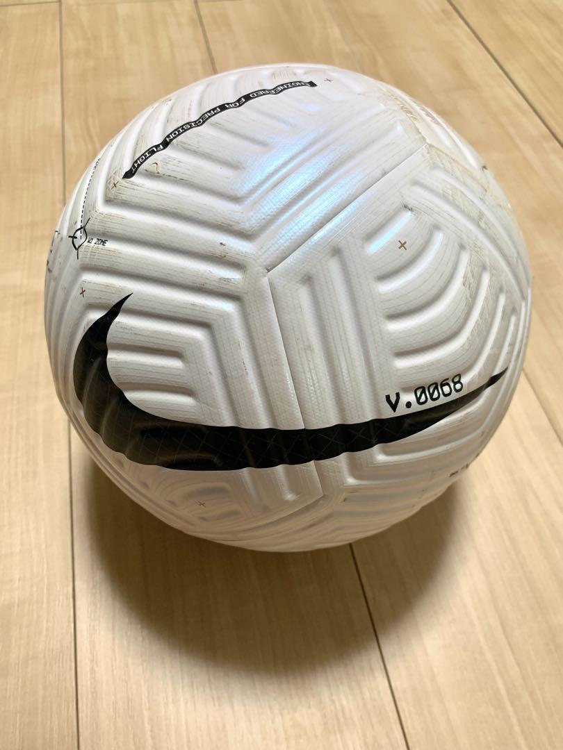 入手困難希少レア ナイキ NIKE サッカーボール 5号 フライト 初期モデル 最終価格 入手困難 ナイキ NIKE サッカーボール 5号 フライト