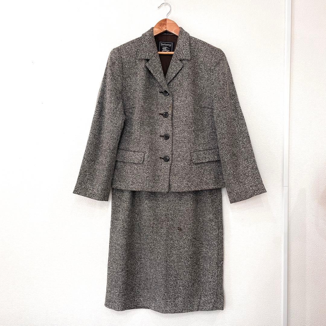 Y410-536 BURBERRY 秋冬スーツ ジャケット スカート 13号
