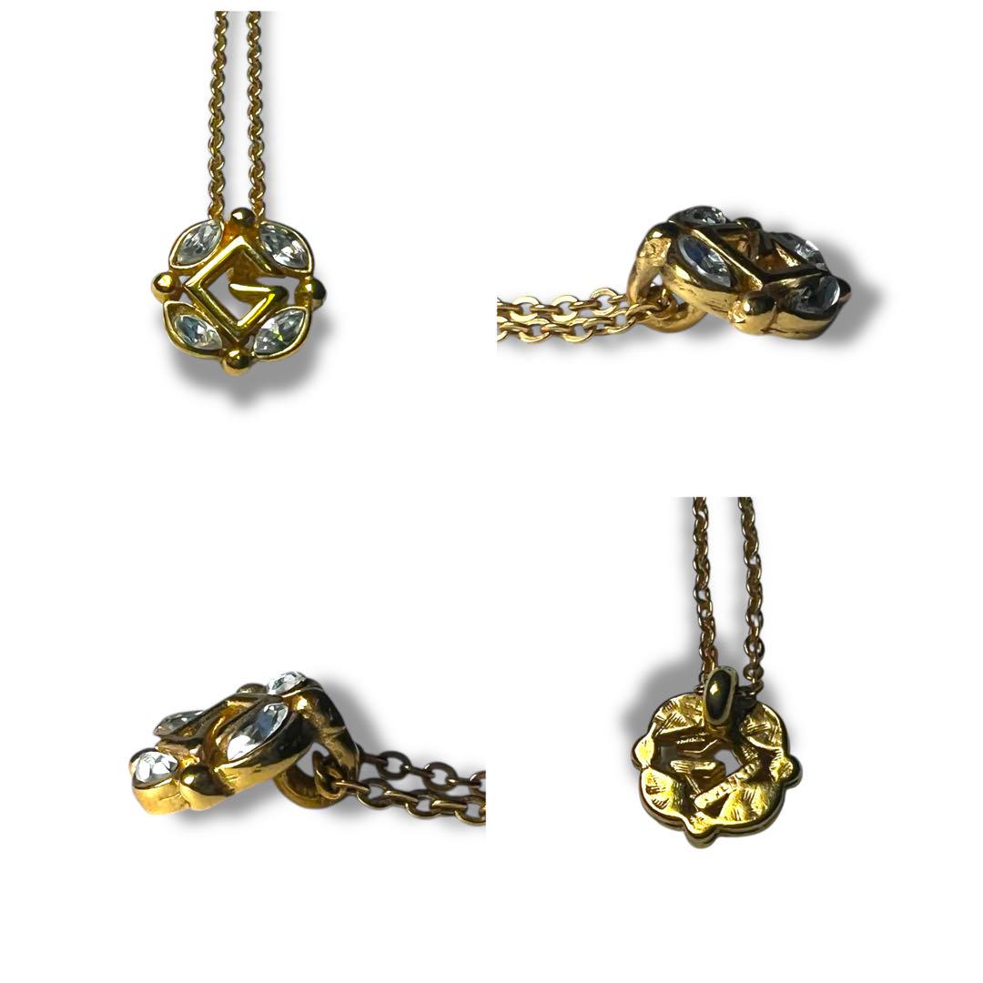 GIVENCHY ジバンシー　ラインストーン ネックレス ゴールド　ロゴ文字