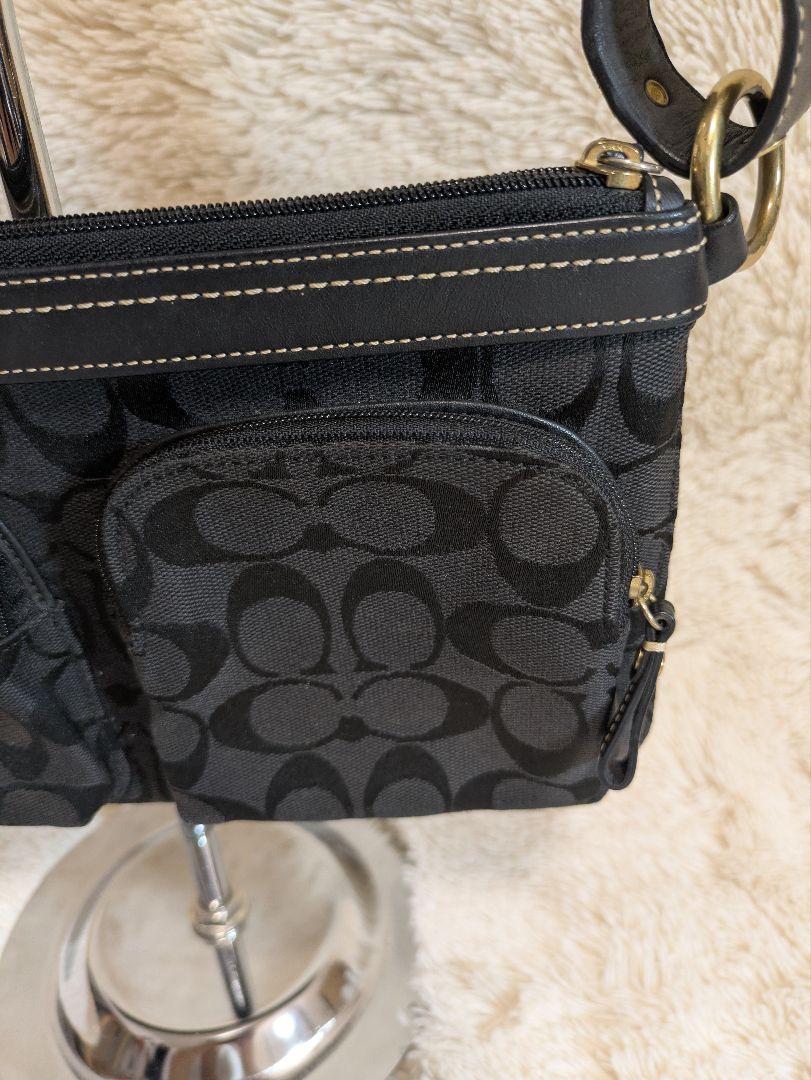 美品 COACH コーチ ウエストバッグ 黒 シグネチャー柄 F41587