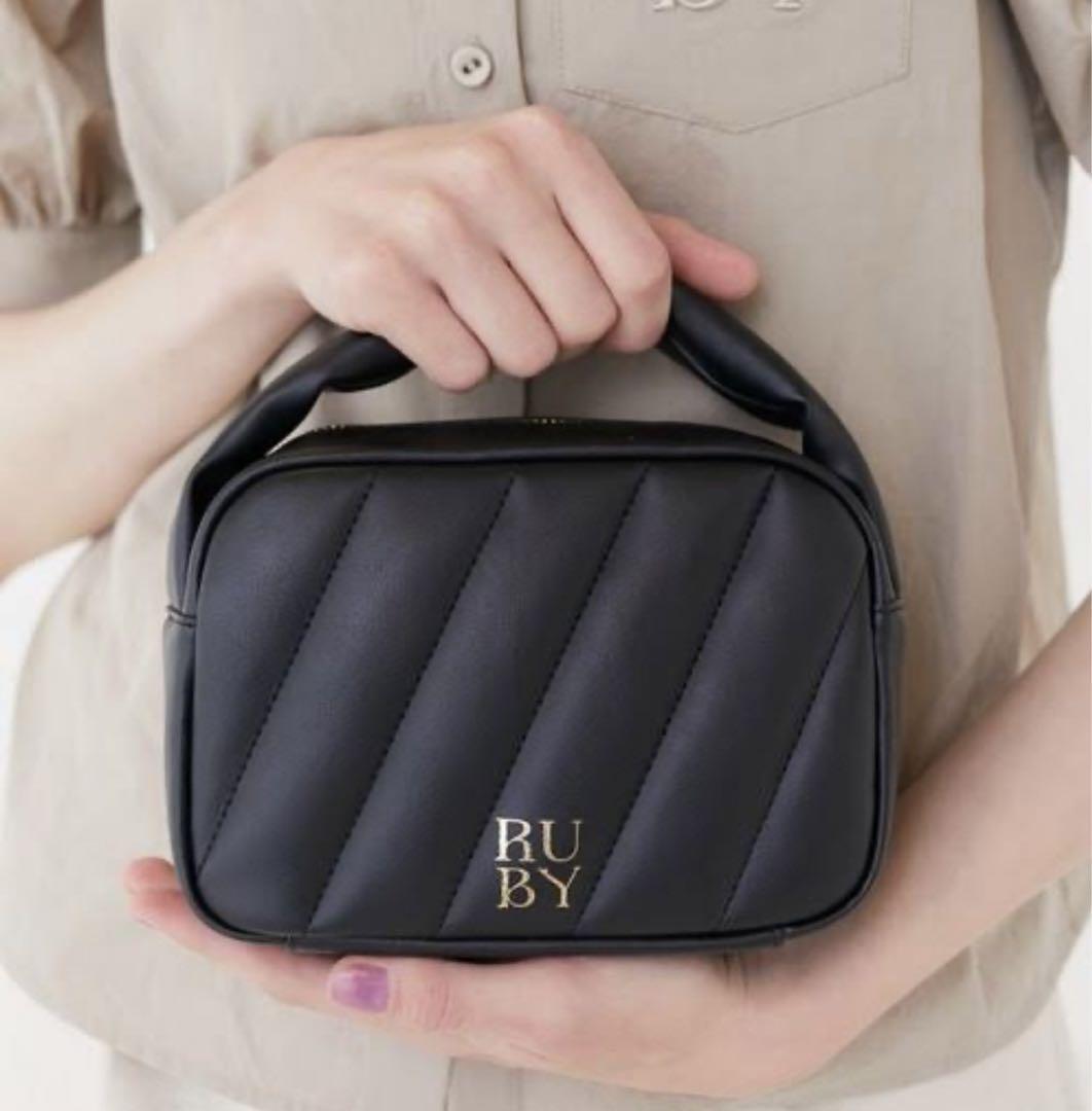 【送料0円】 ruby and you ショルダーバッグ 黒 - メルカリ ショルダーバッグ