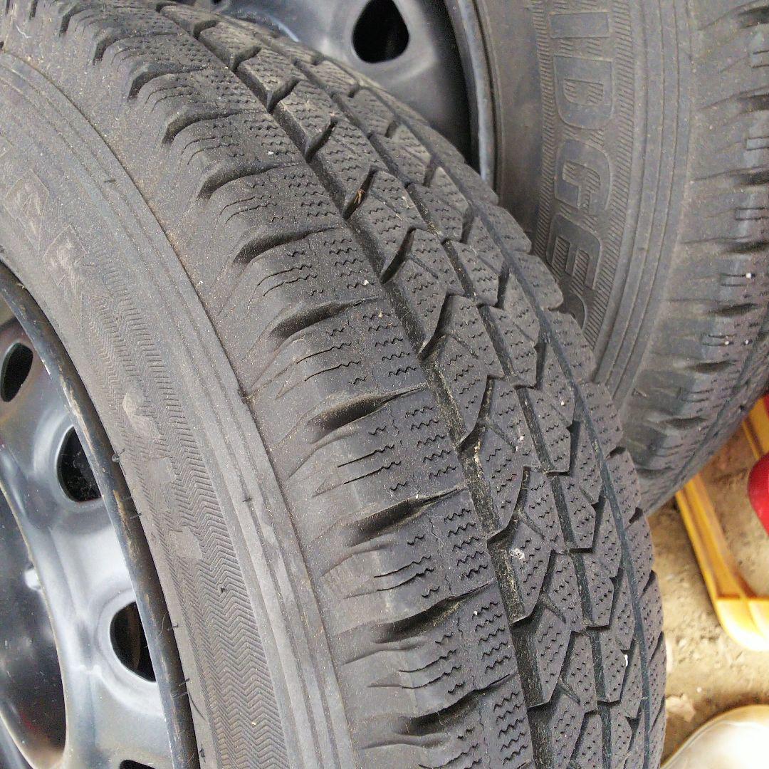 スタッドレ4本 165R14 LT 6PR ホイル付き　P.C.D 100 ４H