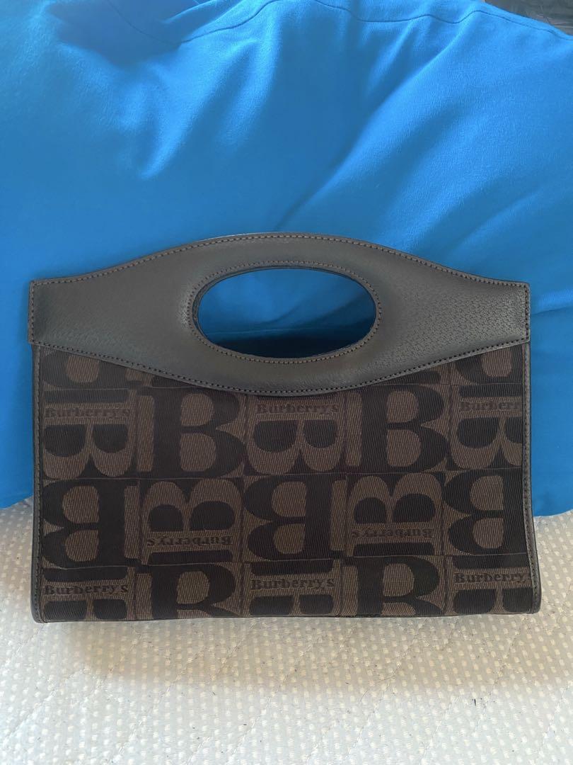 Burberry ロゴ入り バッグ 約30cm x 20cm