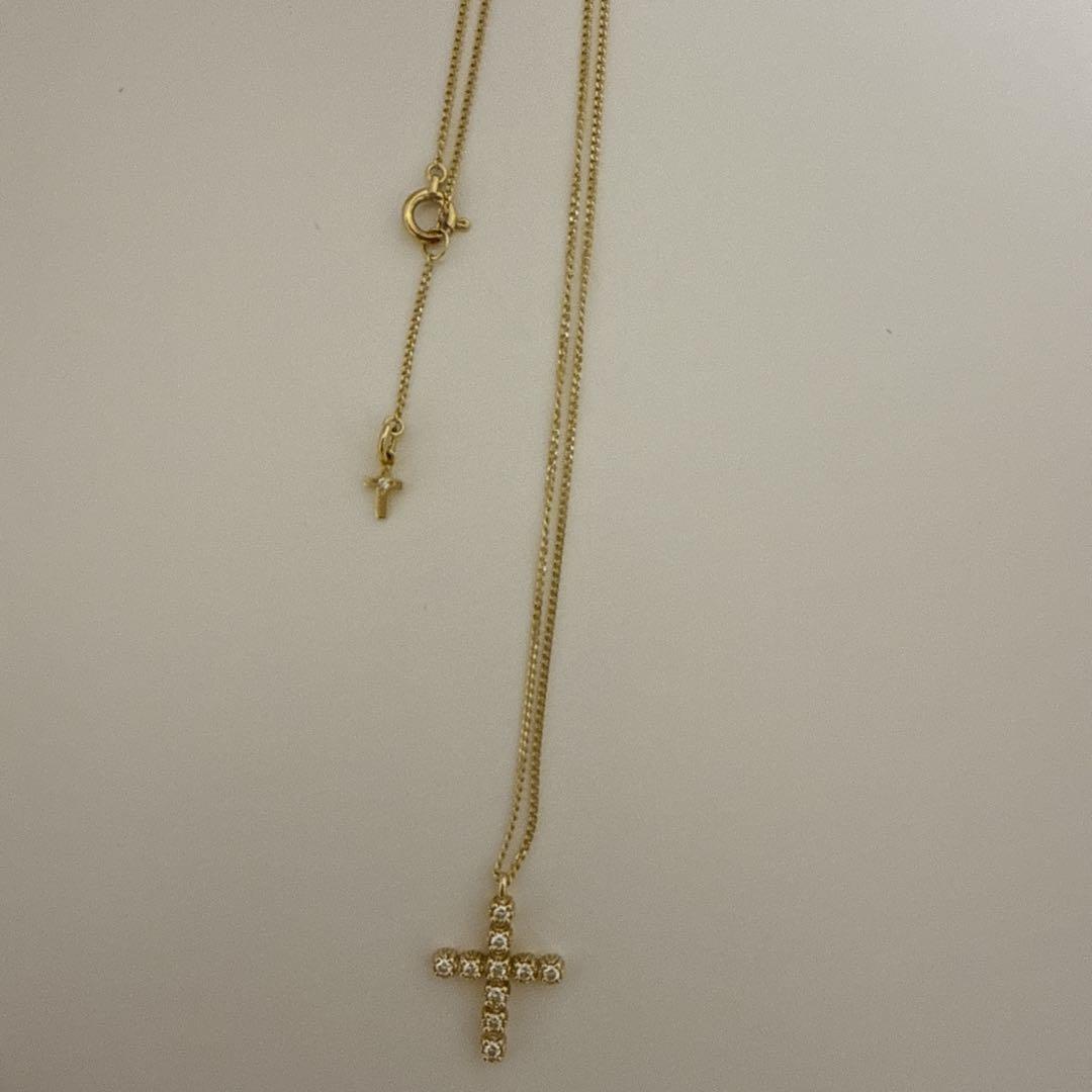 アーカー　クロス　ネックレス　ダイヤ　k18