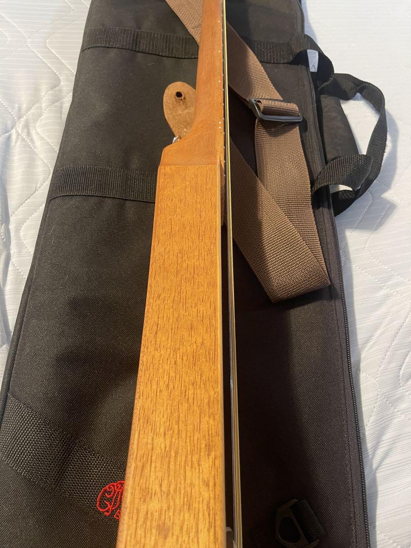 Martin バックパッカー　ギター　専用ケース付き