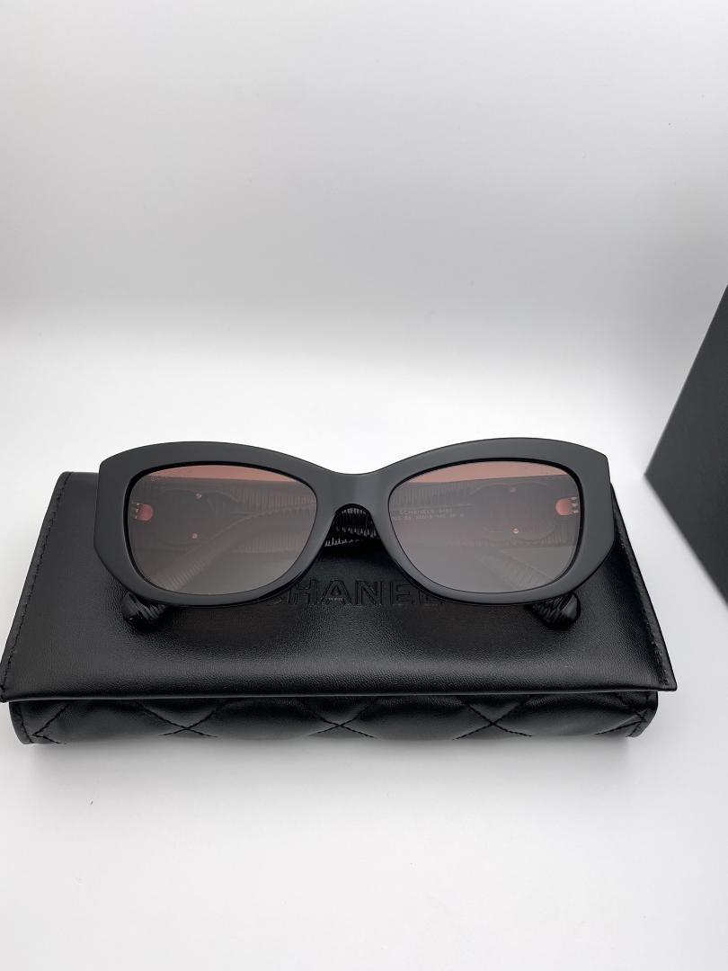 CHANEL ブラック キャットアイ サングラス 並行輸入品 CHANEL ブラック キャットアイサングラス - メルカリ